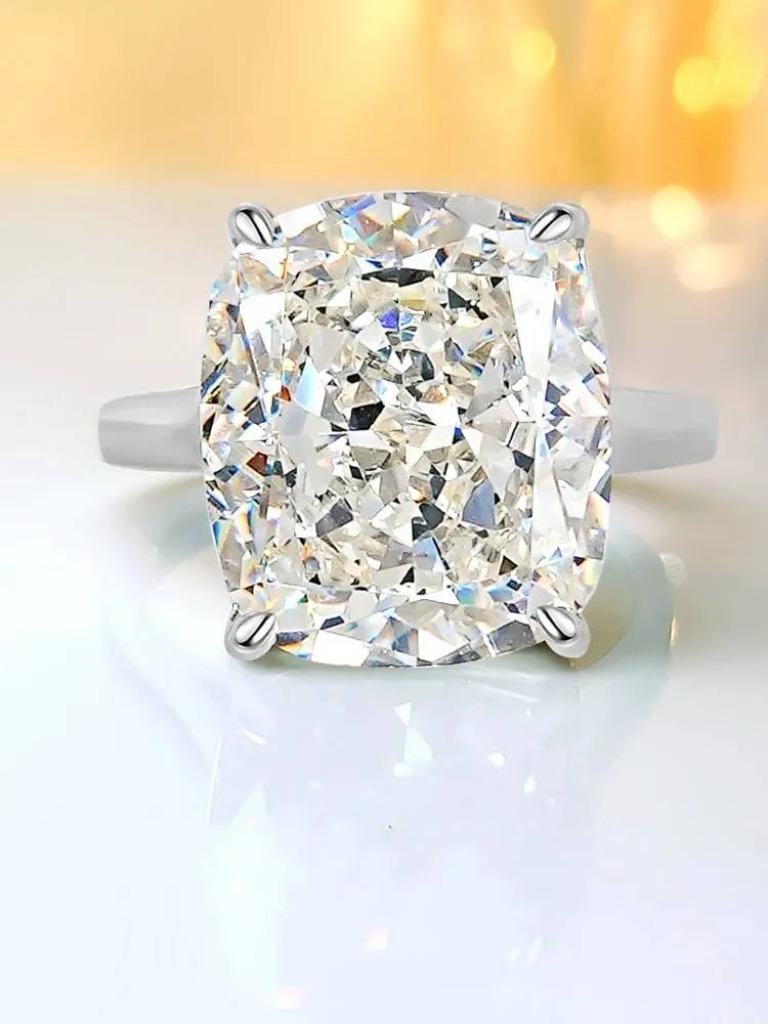 Nieuwe schitterende ring, "crushed ice" 6 karaat, Handtassen en Accessoires, Verzenden, Nieuw, Met edelsteen, Dame
