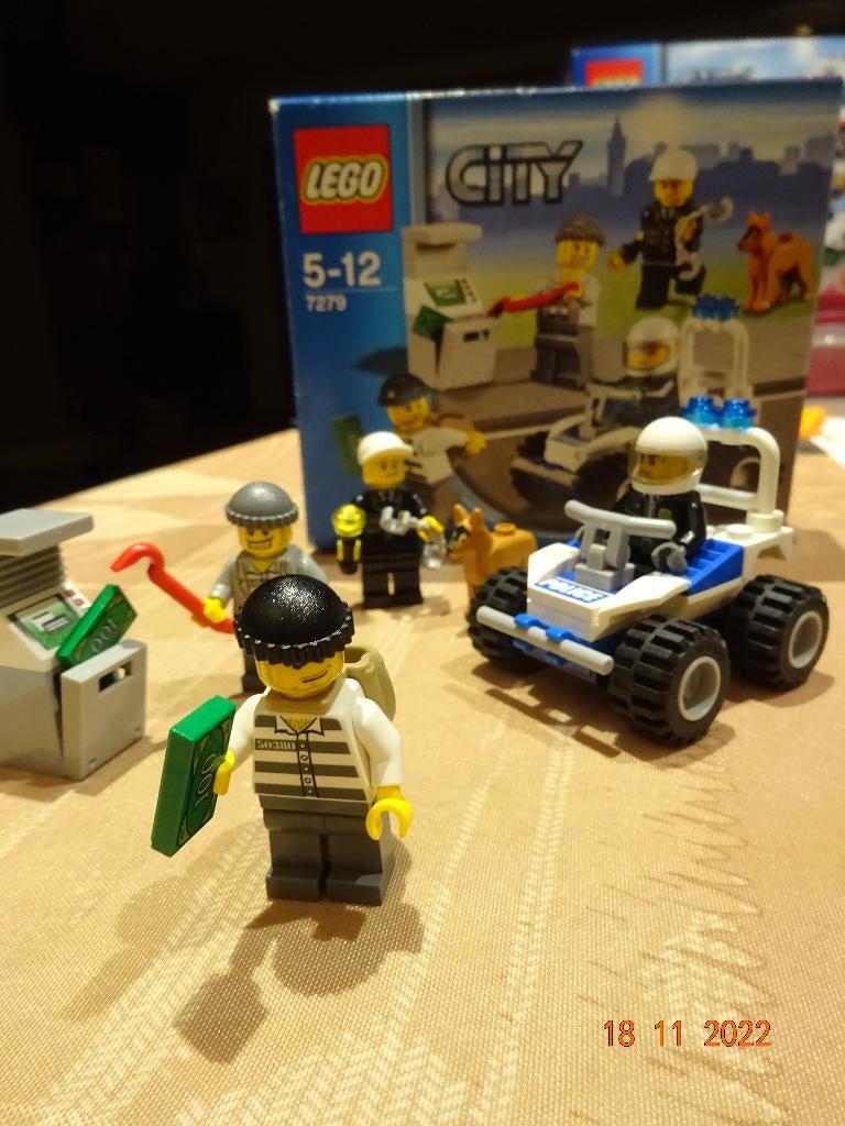 Lego City 7279 Mini-figuurcollectie: overval op geldautomaat, Ophalen of Verzenden, Complete set, Lego