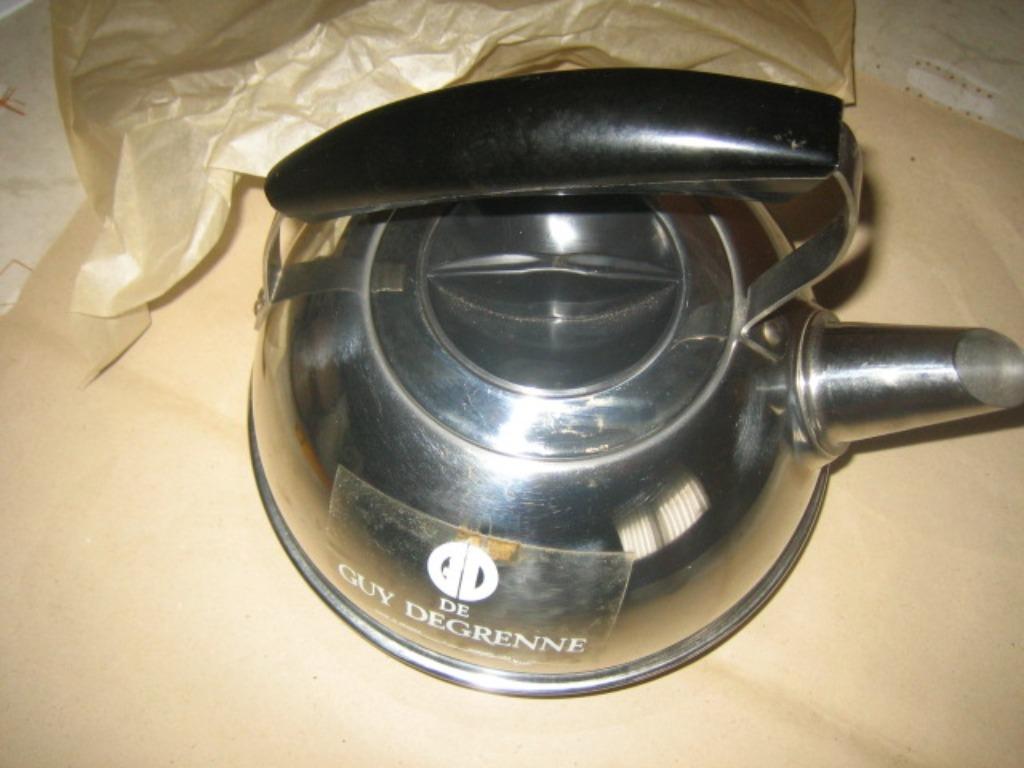 Guy Degrenne ,waterketel inox 18/10 inh 3 L, Ophalen