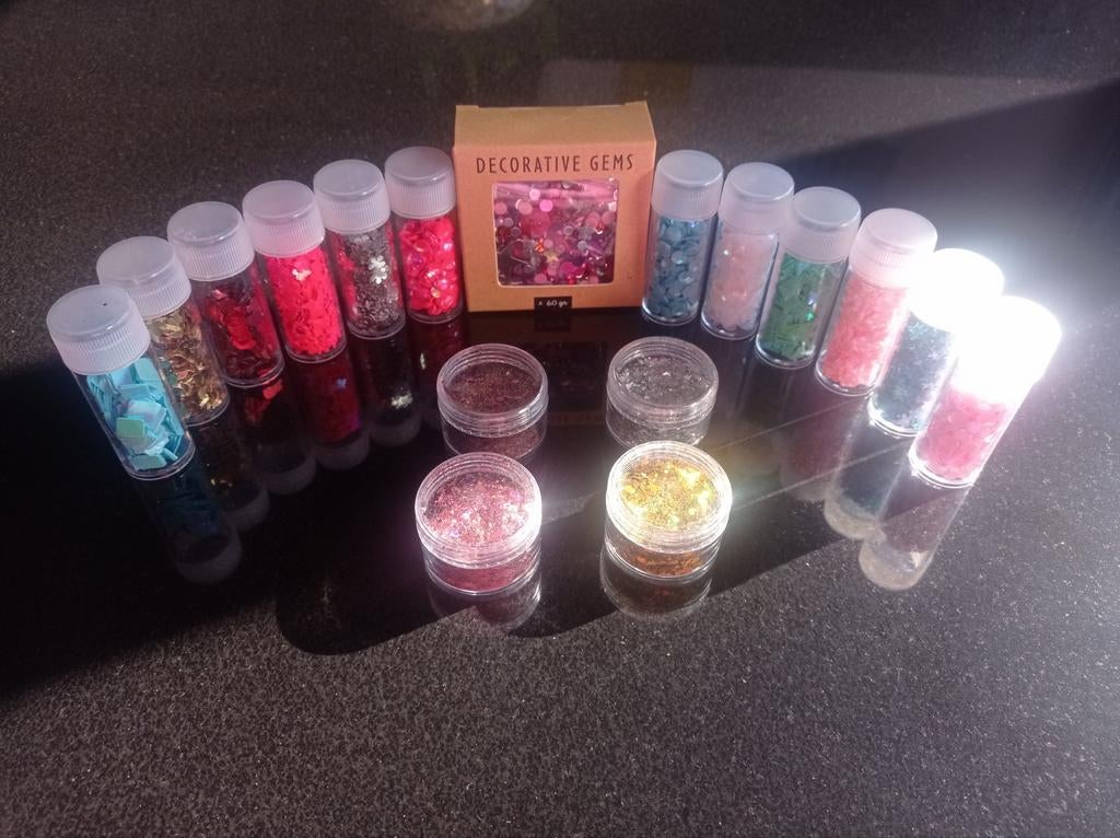 Lot decoratieve glitters en pailetten, Ophalen of Verzenden