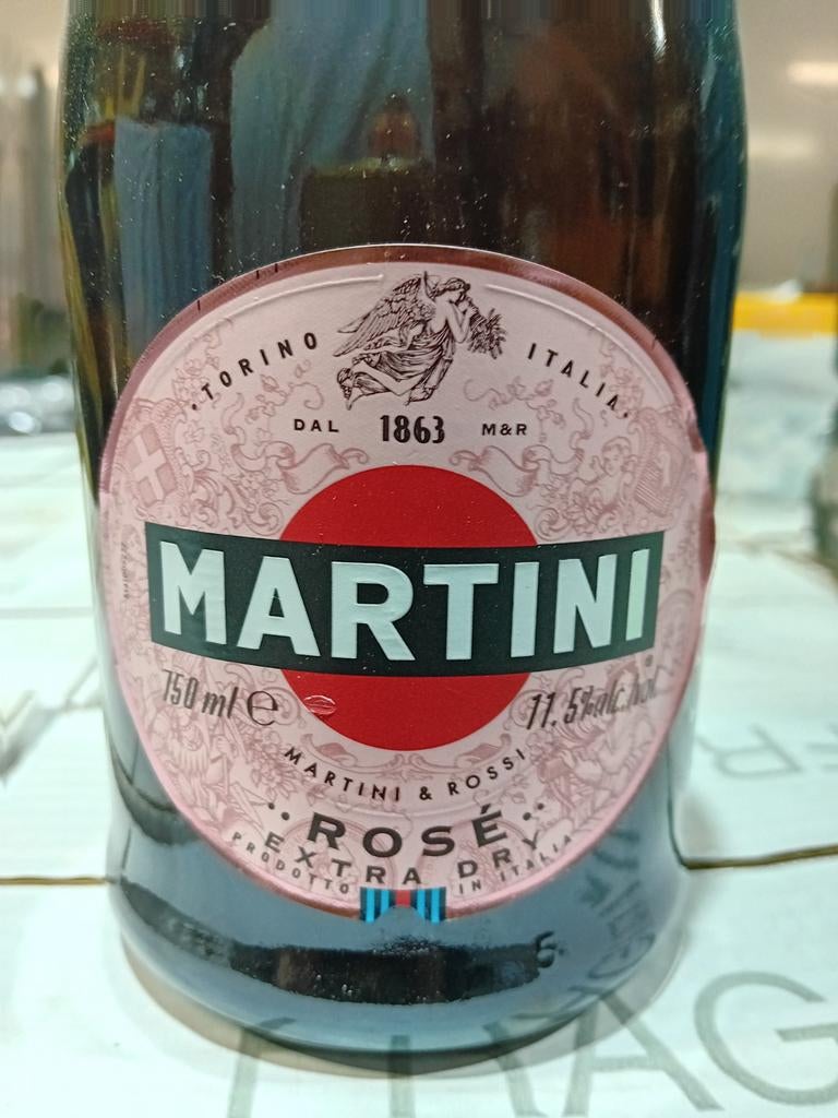Martini rosé extra sec 8 bouteilles., Enlèvement, Neuf