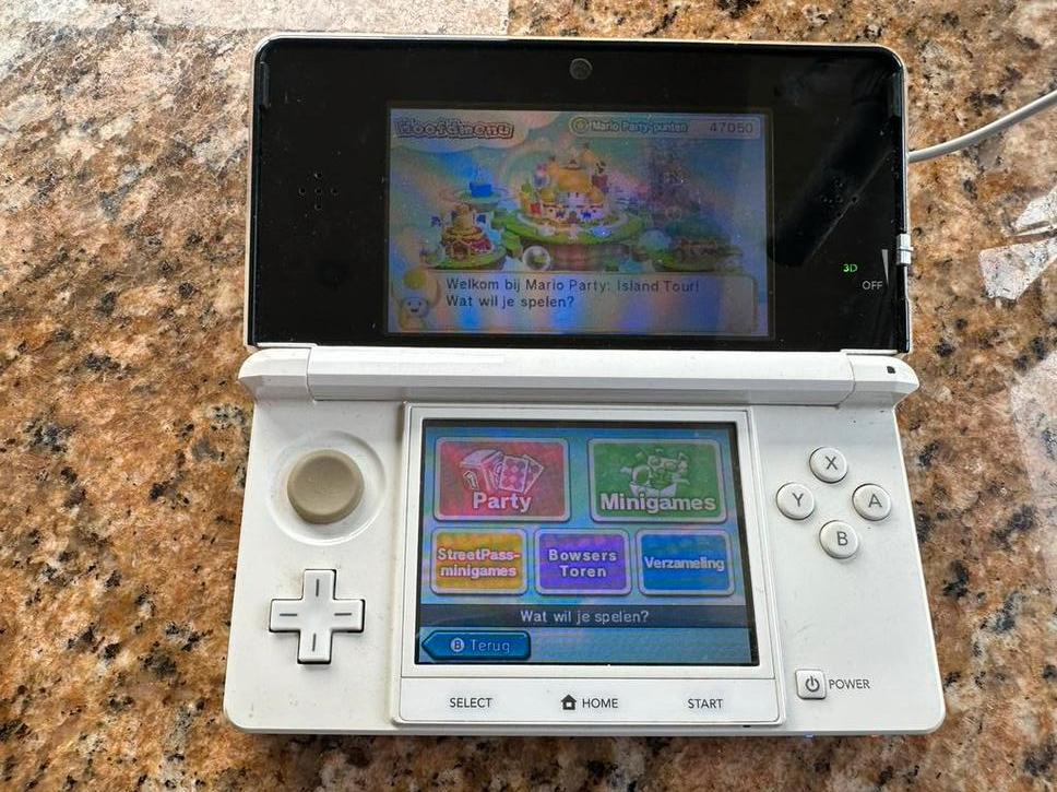 Console Nintendo 3 DS, Consoles de jeu & Jeux vidéo, Consoles de jeu | Nintendo 2DS & 3DS, Enlèvement ou Envoi, Utilisé, 3DS