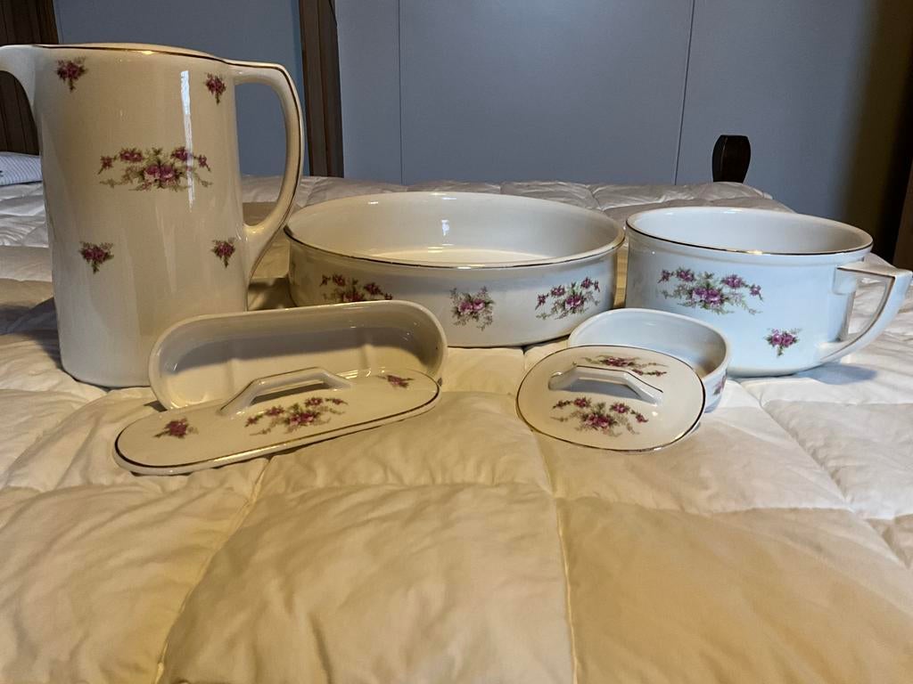 Mooie complete antieke was set , lampet set Petrus Regout, Antiek en Kunst, Ophalen
