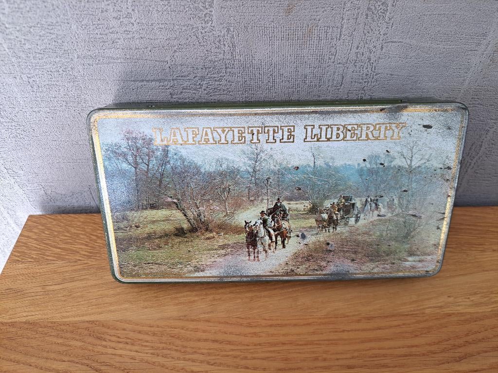 vintage sigarendoos, Ophalen of Verzenden, Gebruikt, Tabaksdoos of Verpakking