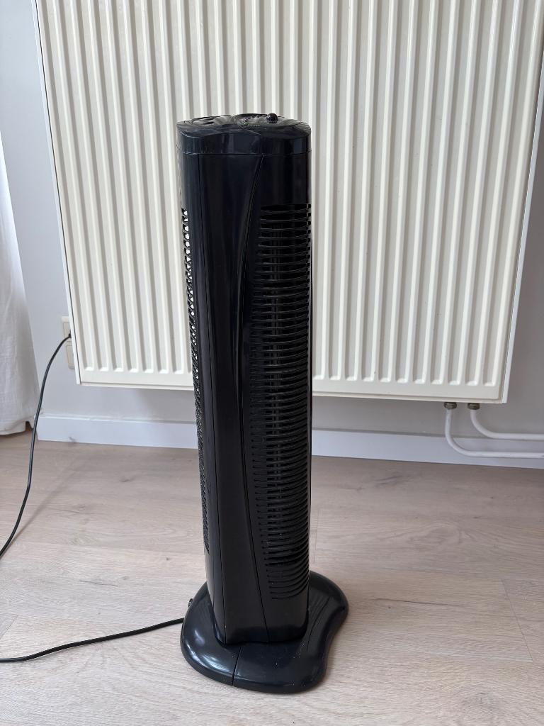 Quigg zwarte torenventilator, Electroménager, Ventilateurs, Enlèvement, Ventilateur avec télécommande, Utilisé, Ventilateur tour