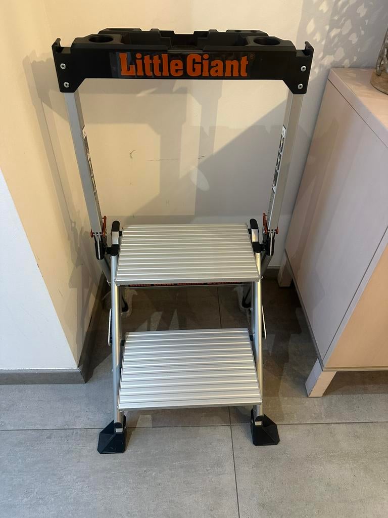 Little giant step 2 marches, Enlèvement, Comme neuf