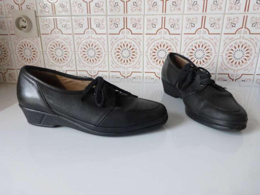 Damesschoenen Merk Semler Maat 3 1/2 G of 36 G, Kleding | Dames, Schoenen, Zwart, Semler, Gedragen, Wandelschoenen