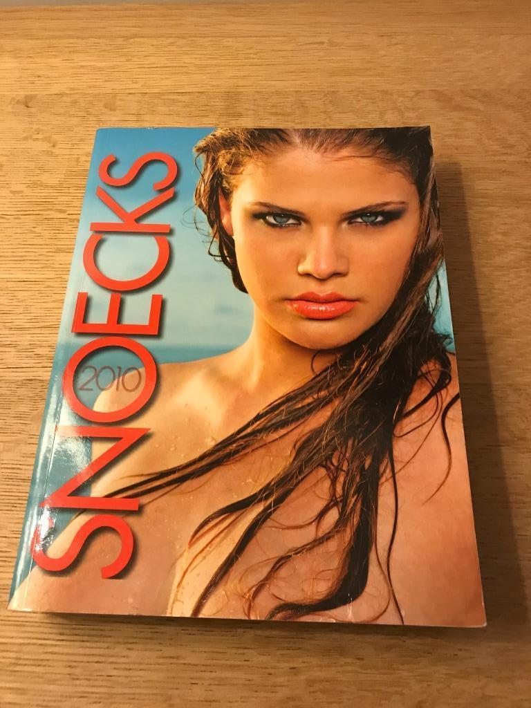 Snoecks 2010 - jaarboek, Boeken, Ophalen of Verzenden