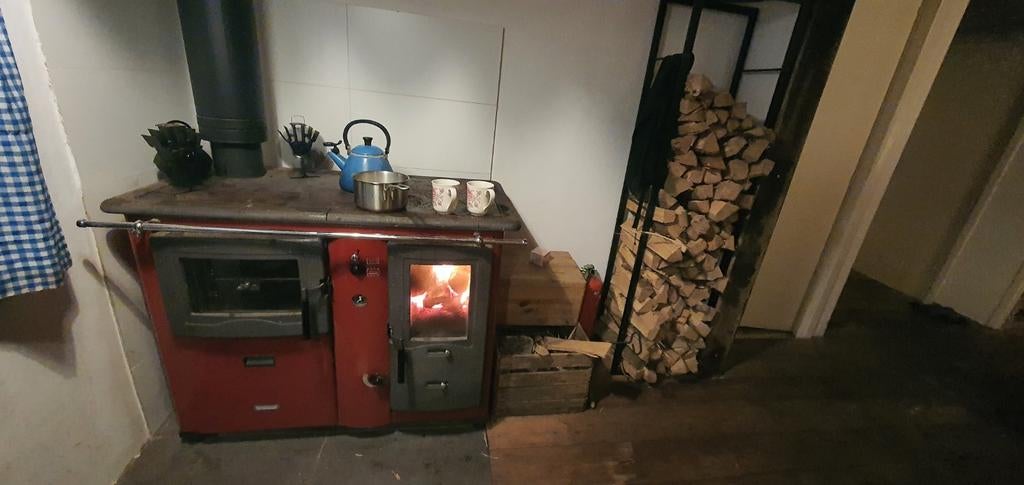 Koud, energie duur? Termomont Temy Plus P20  nieuw te koop, Ophalen, Houtkachel