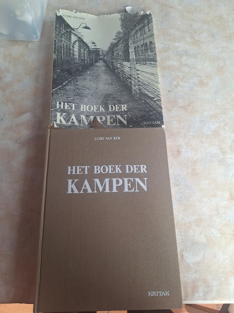 Het boek der kampen, Ophalen of Verzenden