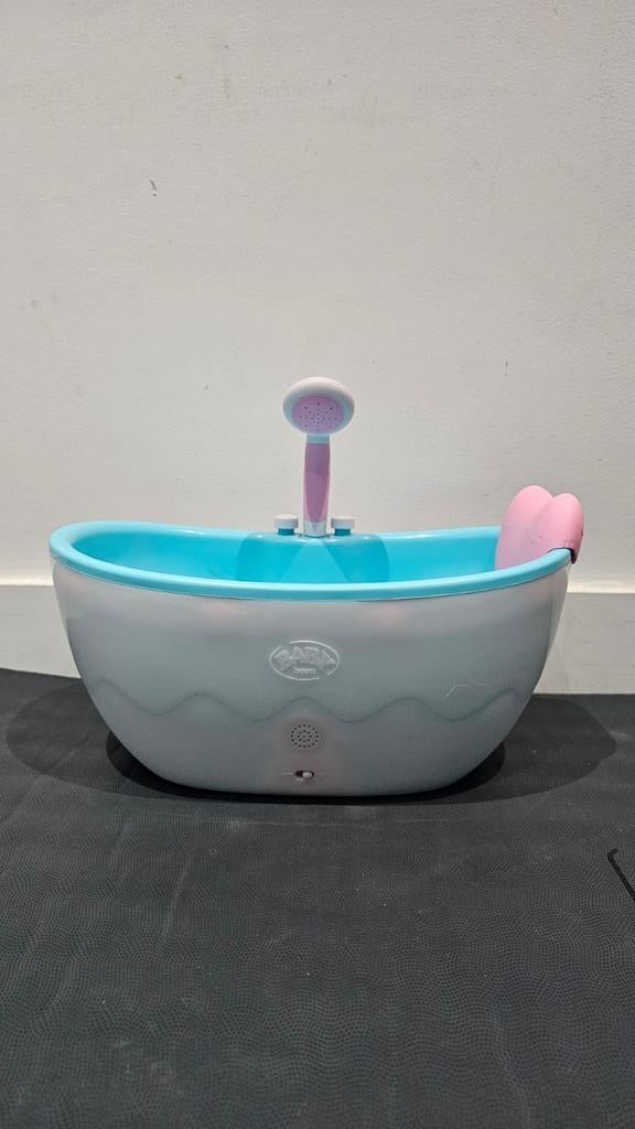 Baby Born bad met geluid en licht en werkende douchekop, Kinderen en Baby's, Speelgoed | Poppen, Ophalen, Zo goed als nieuw