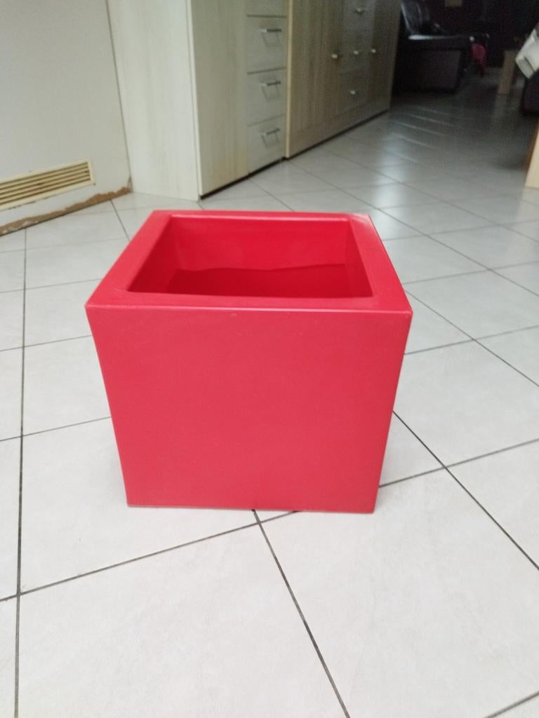 A vendre bac a fleurs, Neuf, Intérieur, Carré, Enlèvement