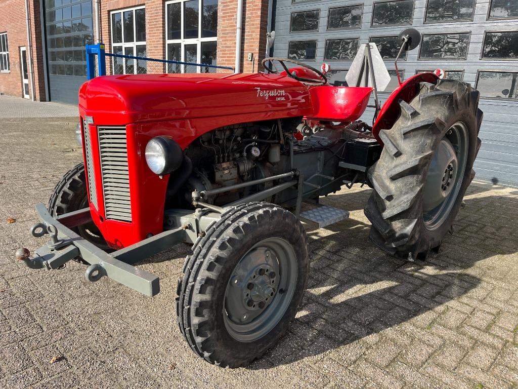 Massey-Harris-Ferguson TEF-20 Diesel 1955, Zakelijke goederen, Landbouw | Tractoren, Ophalen, Oldtimer, Tot 80 Pk, Massey Ferguson