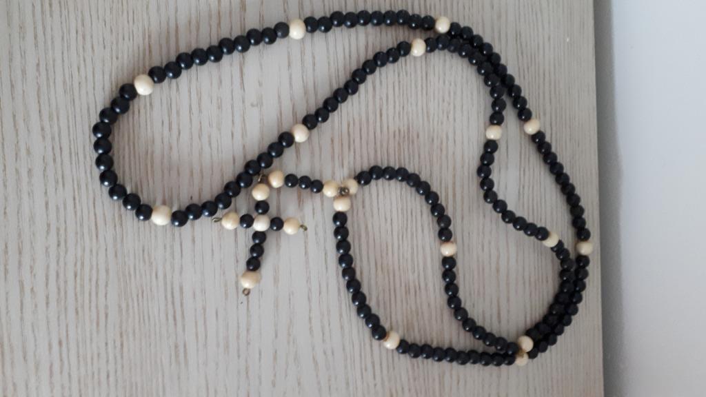 COLLIER CHAPELET  en bois, Enlèvement ou Envoi