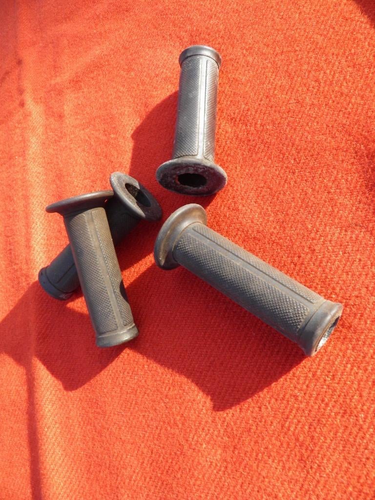 Originele rubberen handvaten voor Honda Wallaroo., Ophalen of Verzenden, Gebruikt, Overige typen, Honda wallaroo