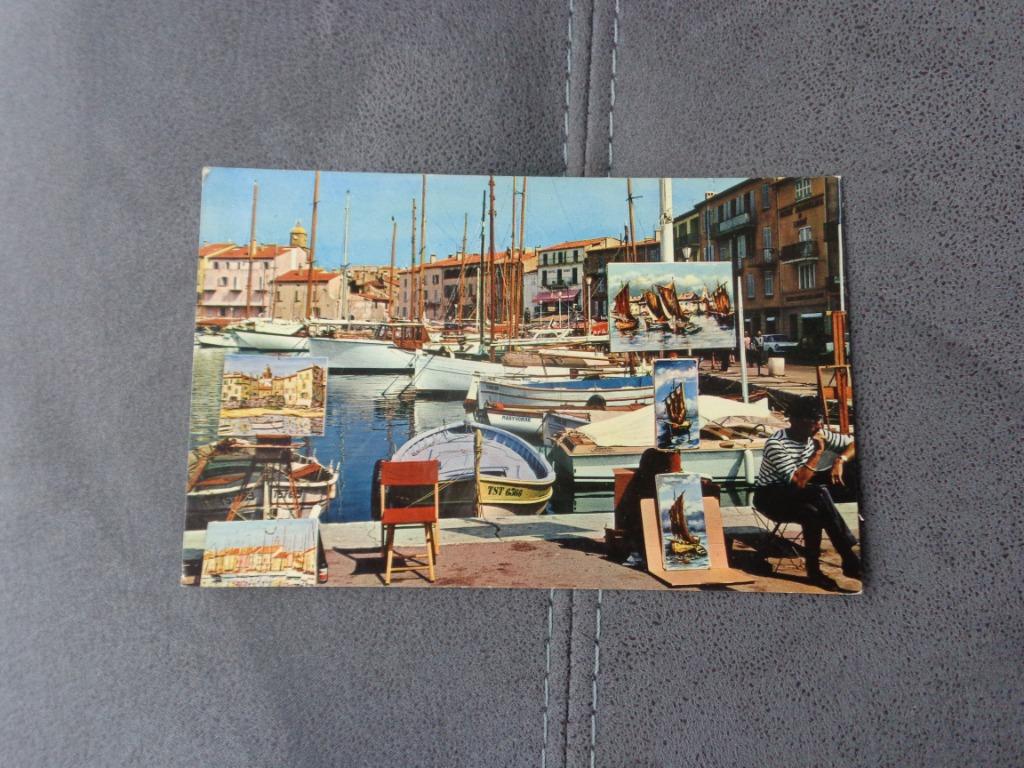 Oude postkaart uit Saint-Tropez, Ophalen