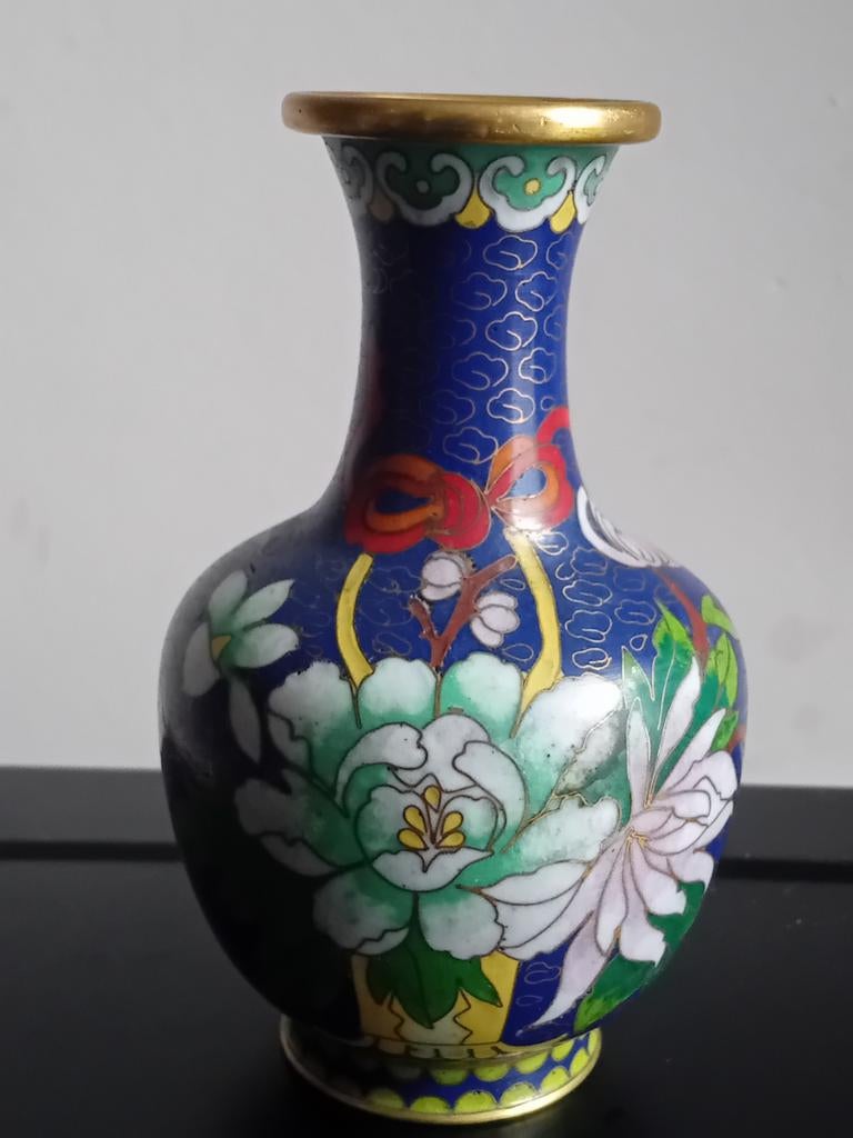 Petit Vase en cloisonné, Antiquités & Art, Enlèvement ou Envoi