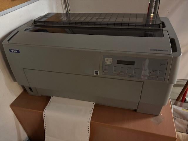 Epson Matrix Printer DFX-9000 + vervanglint + kettingpapier, Zakelijke goederen, Ophalen