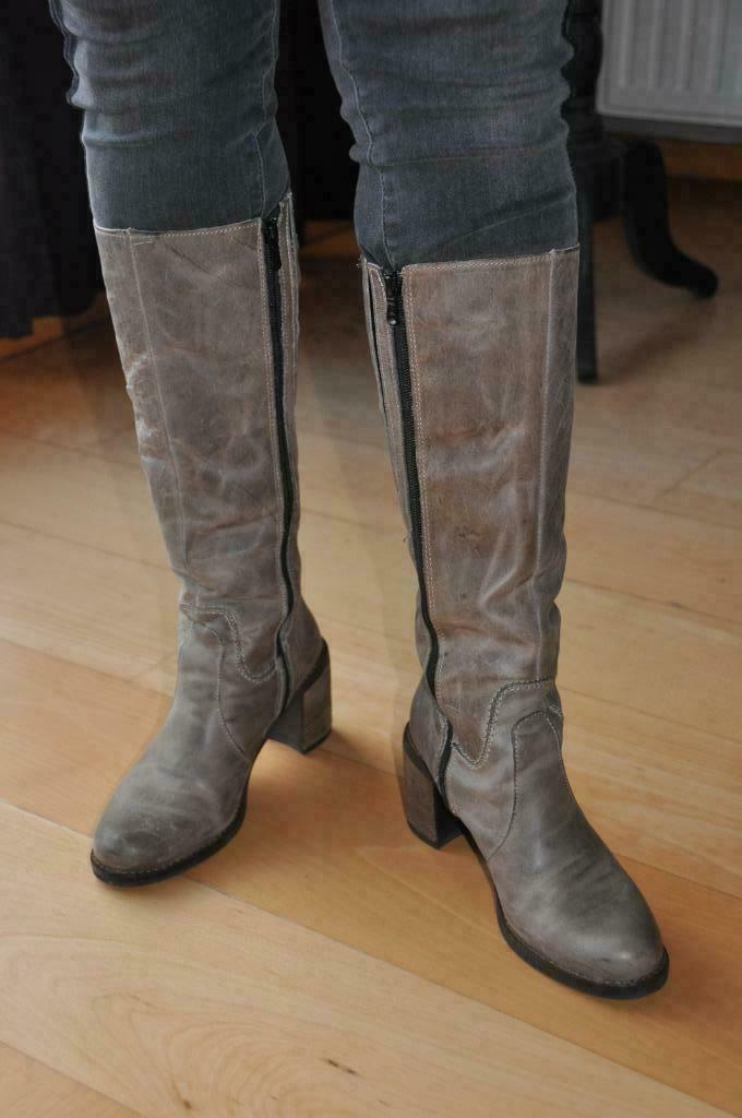 laarzen beige - maat 39, Ophalen, Hoge laarzen, Beige, Zo goed als nieuw