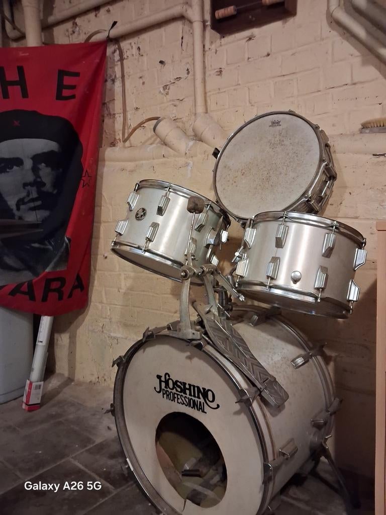 Batterie occacion bonne atat ., Musique & Instruments, Enlèvement ou Envoi