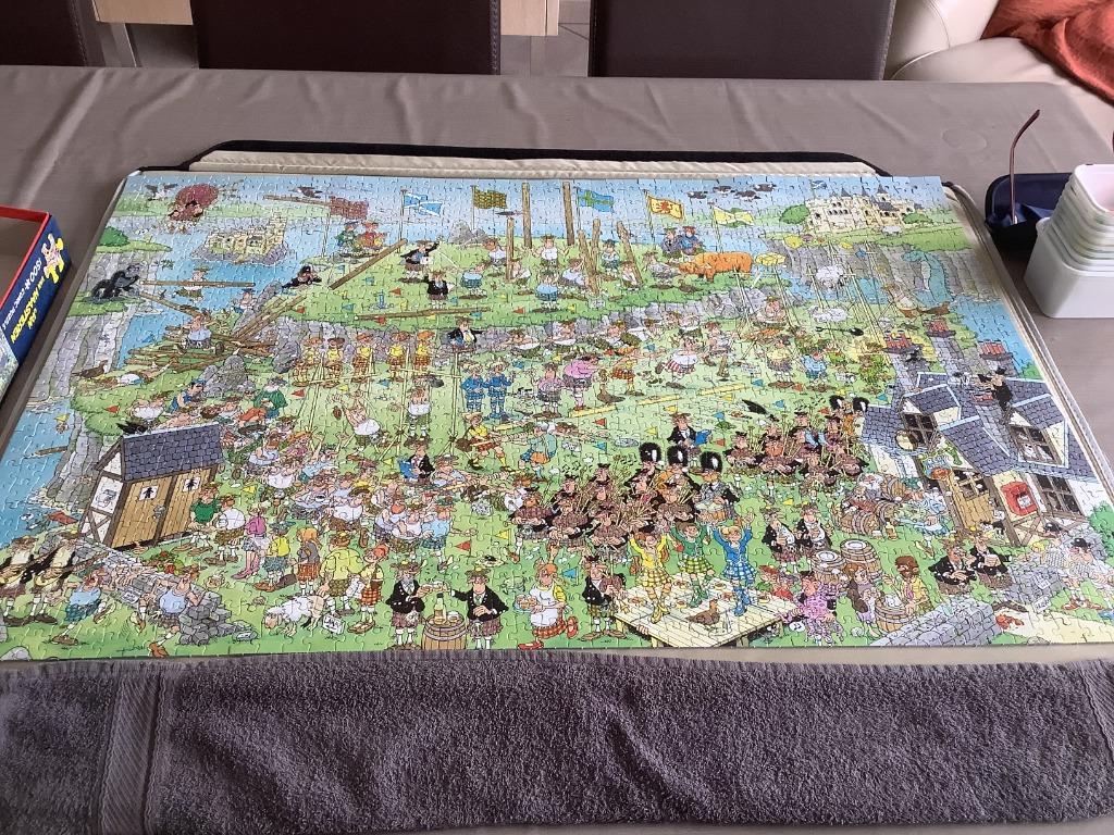 van haasteren puzzels, Ophalen, 500 t/m 1500 stukjes, Zo goed als nieuw, Legpuzzel