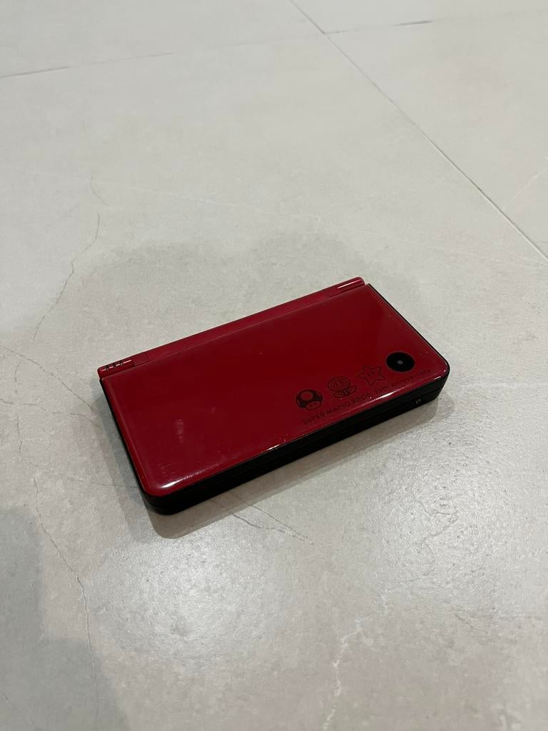 Vend nintendo Dsi xl edition mario, Games en Spelcomputers, Spelcomputers | Nintendo DS, Ophalen, Zo goed als nieuw
