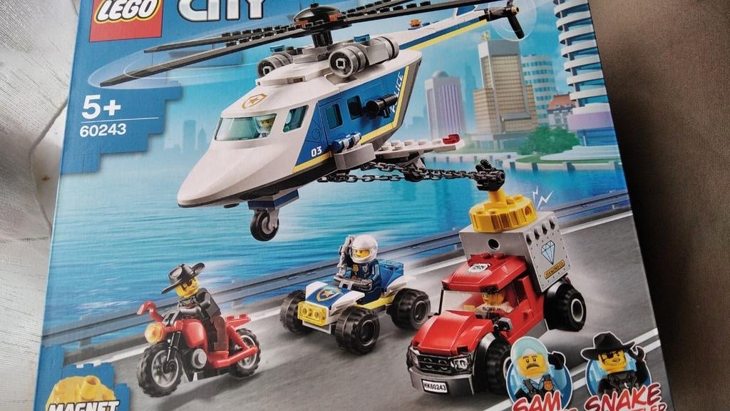 Lego City 60243, Ophalen of Verzenden, Lego