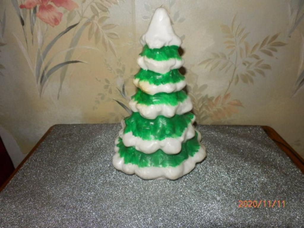 (44) -bougie en forme de sapin - neuve -, Enlèvement ou Envoi, Neuf, Vert, Bougie