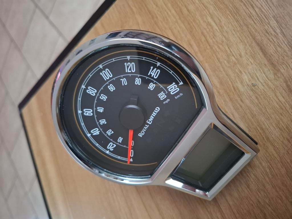 Compteur neuve royal enfield, Motos, Enlèvement