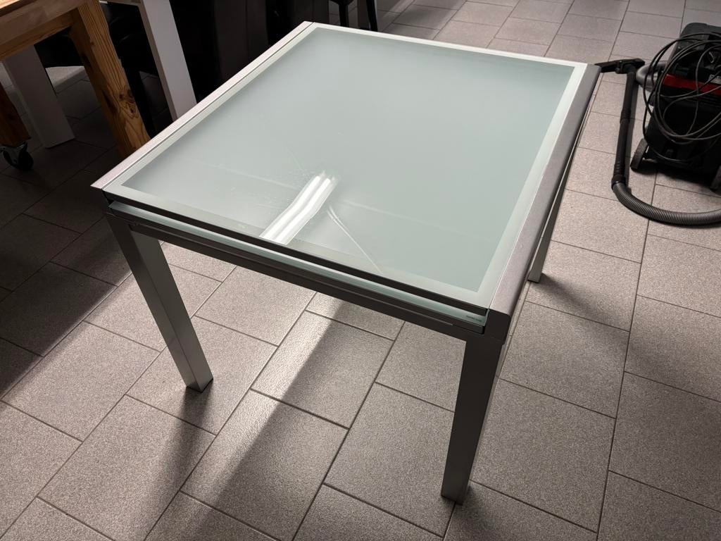 Tafel uitschuifbaar, Enlèvement, Utilisé