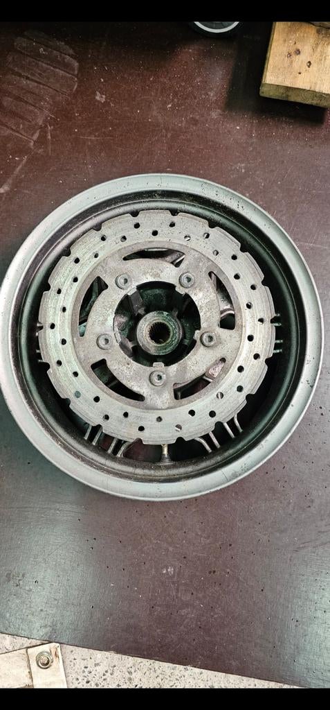 Jantes avant et arrière Kymco,sans les disques., Enlèvement