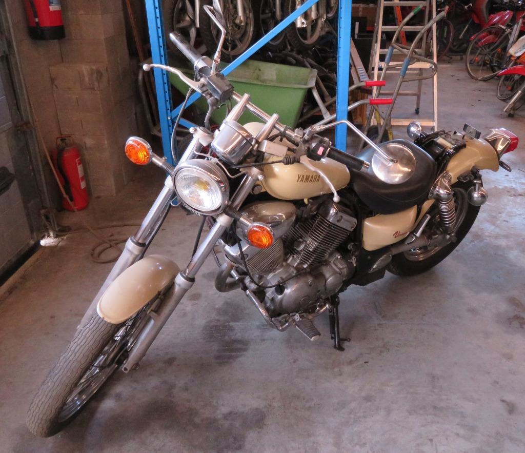 Yamaha Virago - Voor opmaak of wisselstukken - draait niet!, Chopper, Bedrijf, 1 cilinder