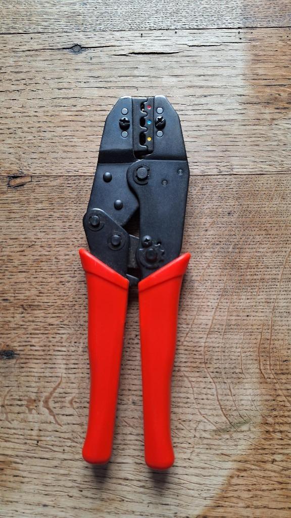 Krimptang voor elektrische kabelschoenen, Ophalen of Verzenden, Zo goed als nieuw, Overige typen