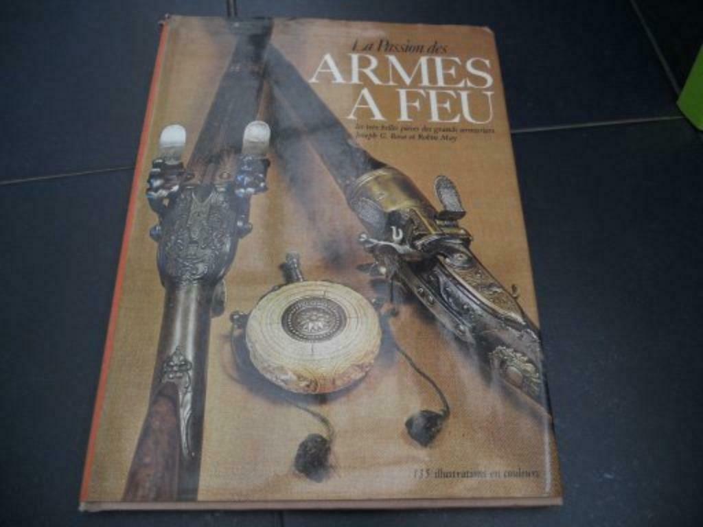 Boek / Armes A Feu, Enlèvement ou Envoi, Utilisé