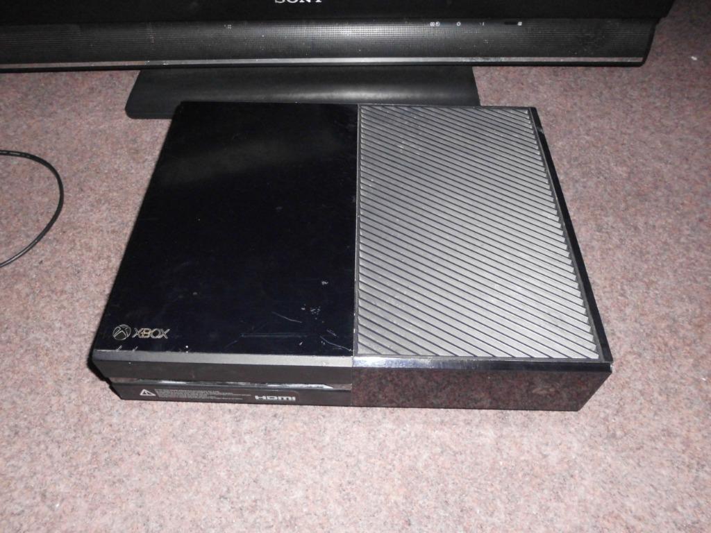 xbox one  dringend weg  !!!!!!!!!!!!!!!!, Ophalen, Niet werkend, Xbox One