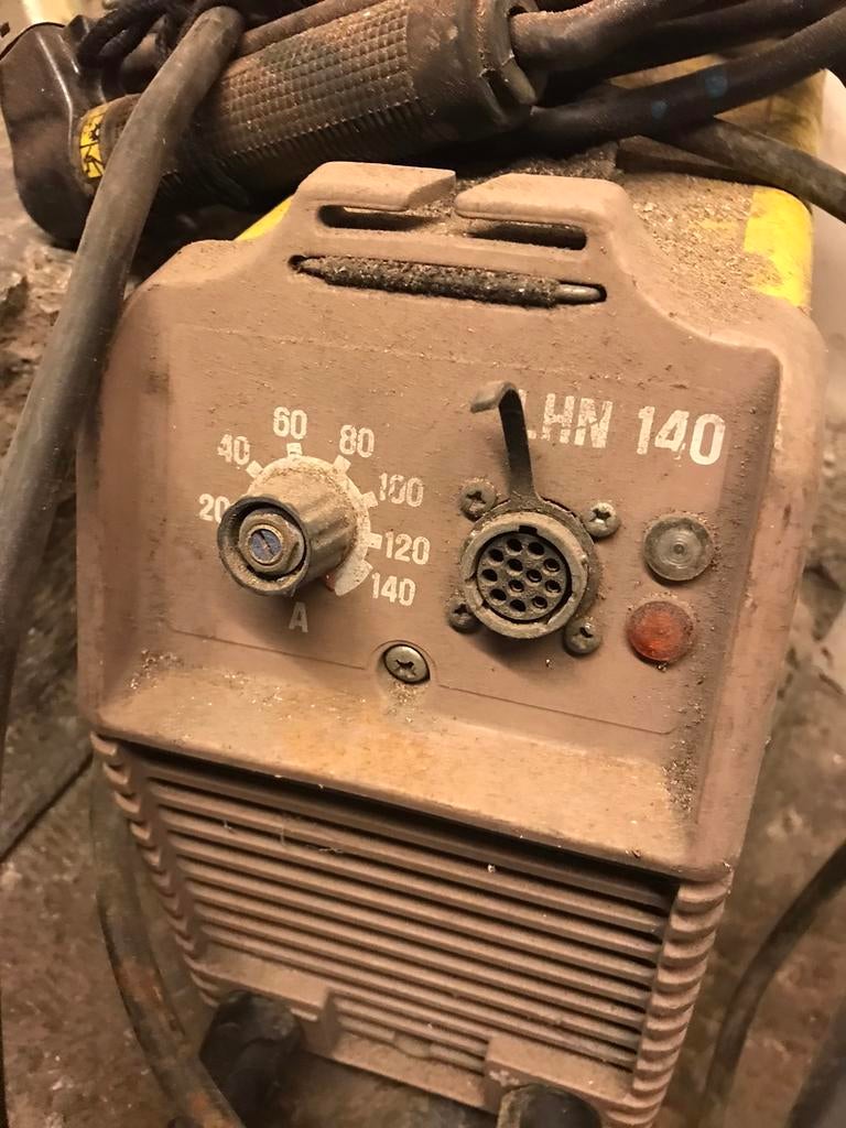Poste à souder esab caddy, Utilisé