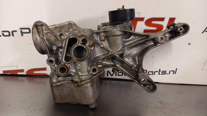 Boîtier filtre à huile d'un Audi A5, -, 3 mois de garantie, Audi, Utilisé