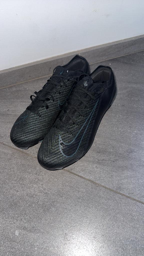 Voetbalschoenen Nike Mercurial nieuw!!!, Ophalen, Zo goed als nieuw, Schoenen