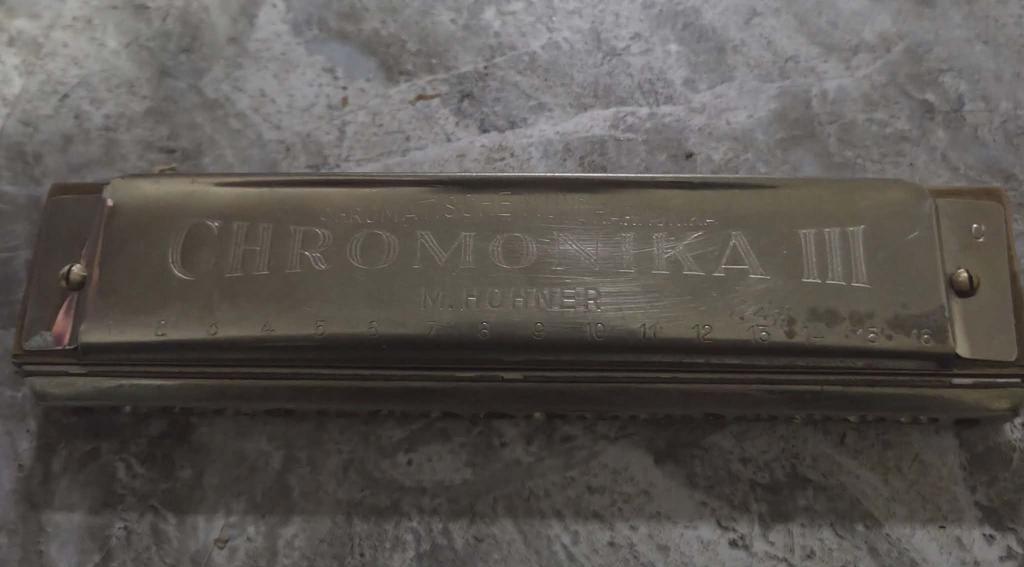 L'Hohner Chromonica III, Musique & Instruments, Enlèvement ou Envoi, Utilisé, Chromatique, Autres types