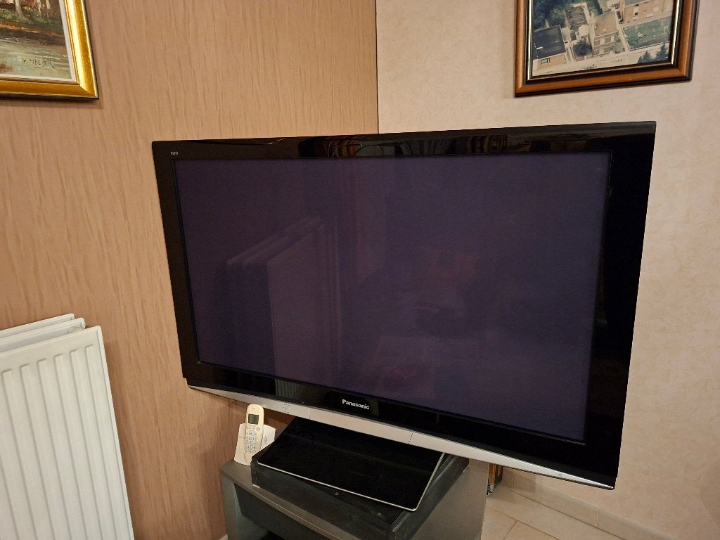 Panasonic-tv met standaard, Ophalen, Gebruikt, 100 cm of meer, Panasonic