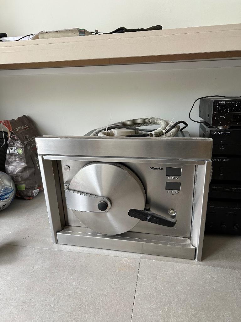Hoge druk stoomoven Miele, Ophalen, 45 tot 50 cm, Gebruikt, Stoom