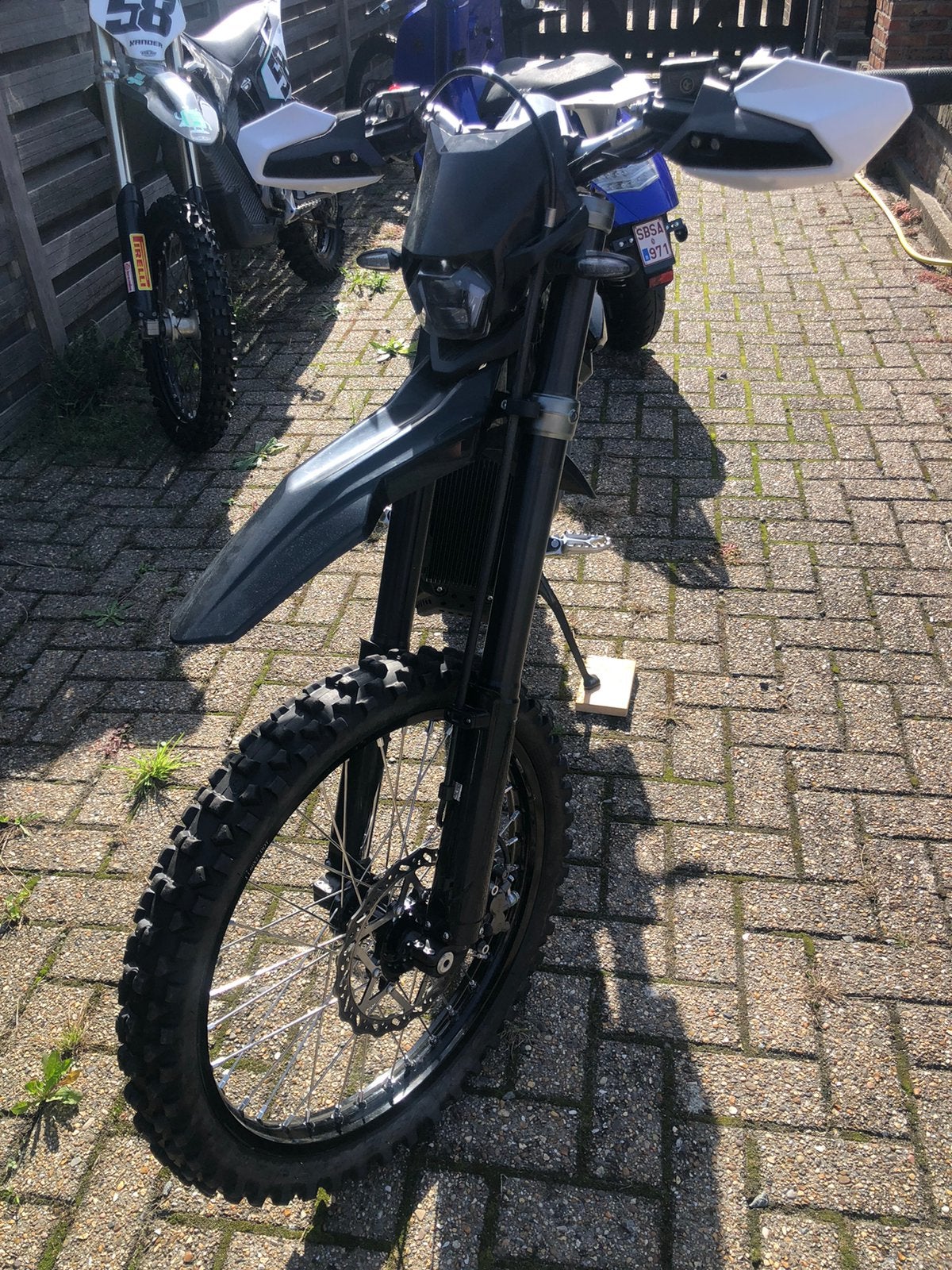 Surron Ultra Bee bwj 2024, Ophalen, Zo goed als nieuw