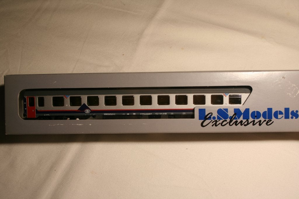 LS Models 12018 (HO,DC) Rijtuig I10B Memling NMBS / SNCB, Hobby & Loisirs créatifs, Trains miniatures | HO, Autres marques, Enlèvement ou Envoi