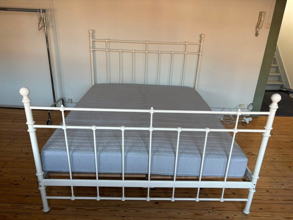 BED 2 personen in metaal gebroken wit, Huis en Inrichting, Ophalen, Tweepersoons, 200 cm, Metaal