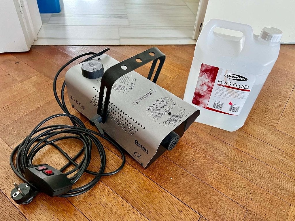 Antari F-80Z Rookmachine met vloeistof, Audio, Tv en Foto, Overige Audio, Tv en Foto, Ophalen, Zo goed als nieuw
