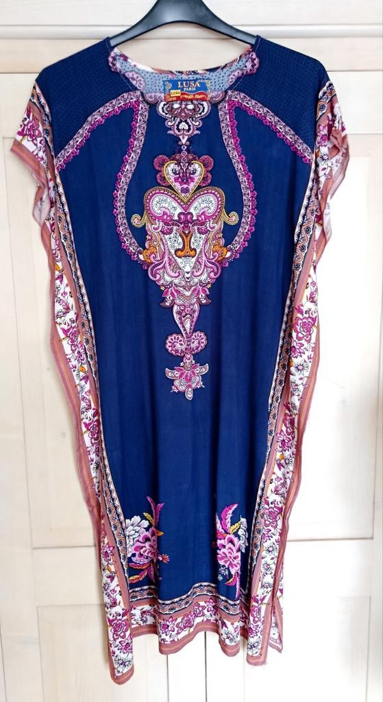 Robe d' intérieur ou de plage très agréable, Enlèvement
