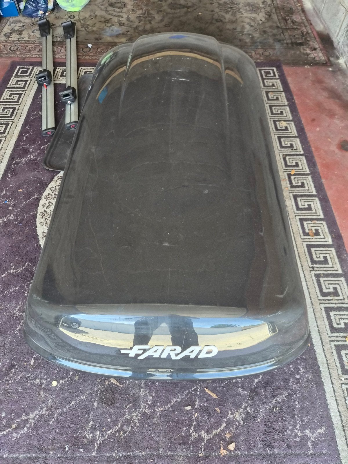 Farad dakkoffer 680l, Enlèvement