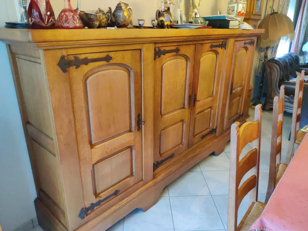 Eetkamer volle eik, Enlèvement, Utilisé