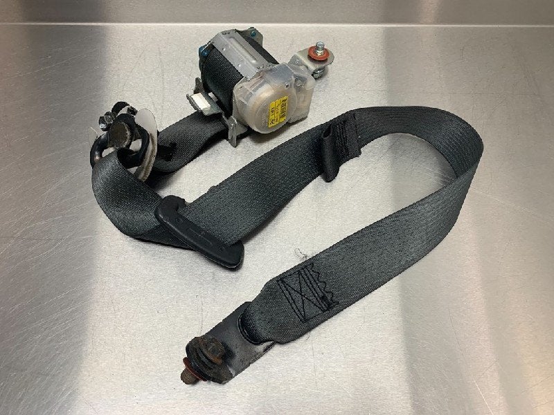 BOUCLE DE CEINTURE ARRIÈRE DROIT Kia Carens III (FG), Utilisé, Kia