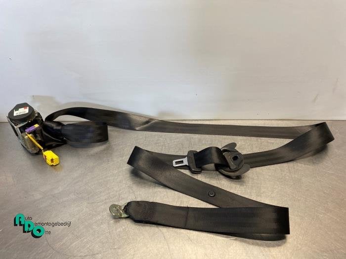 Ceinture de sécurité avant gauche d'un Volkswagen Golf (Go, Volkswagen, -, 3 mois de garantie, Utilisé